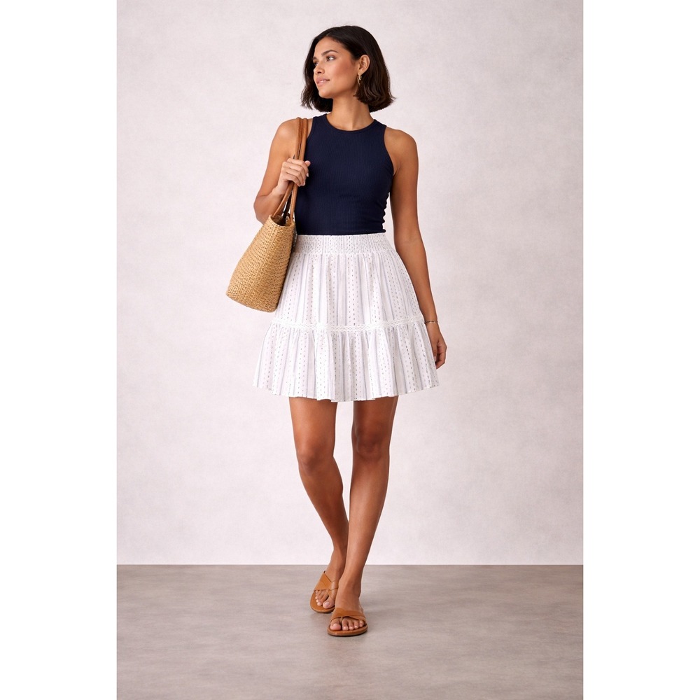 LOFT Women's White Tiered‎ Mini Skirt Size Medium | Elastic Waist
